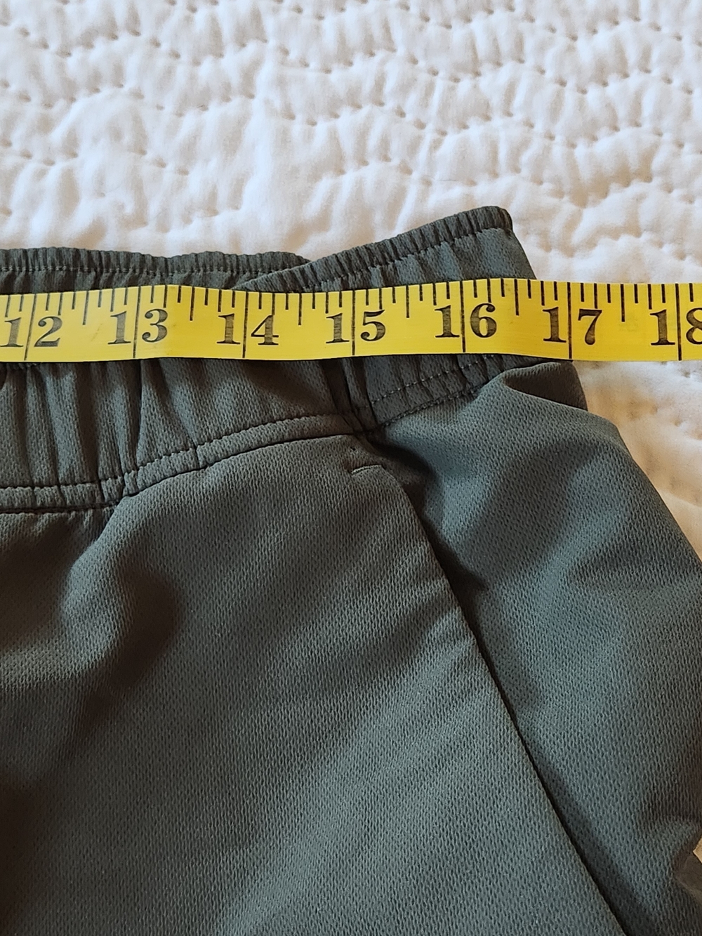 lululemon athletica Olive Green Cargo Joggers Size 36 - Picture 5 of 16